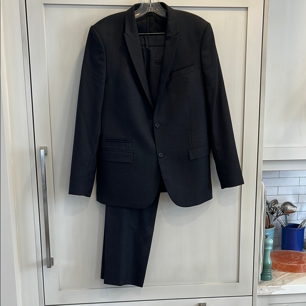 EUC The Kooples 100% fine weight wool fitted 2 button jacket dark charcoal suit